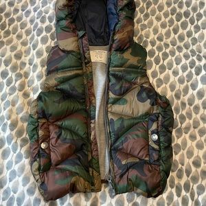 Zara vest size 2-3t
